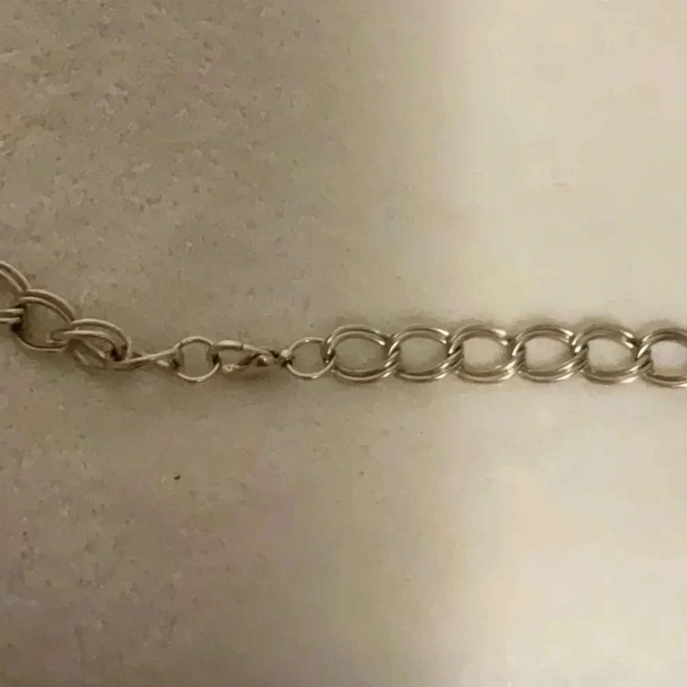 Necklace - Picture 3 of 7
